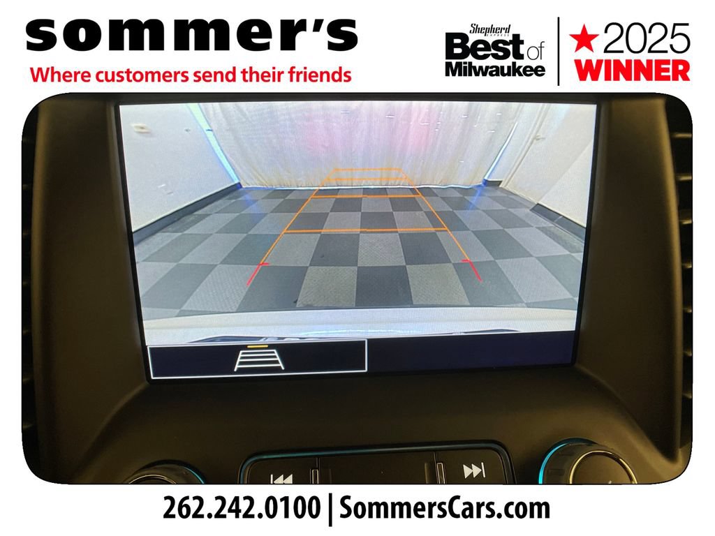 Used 2023 GMC Acadia SLE w/ Driver Convenience Package AWD/4WD image 17