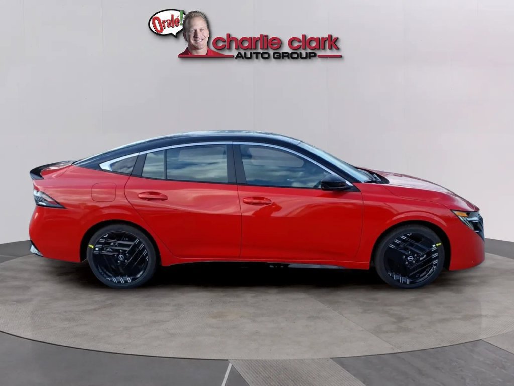 New 2027 Nissan Sentra SR w/ SR All Weather Package FWD image 5