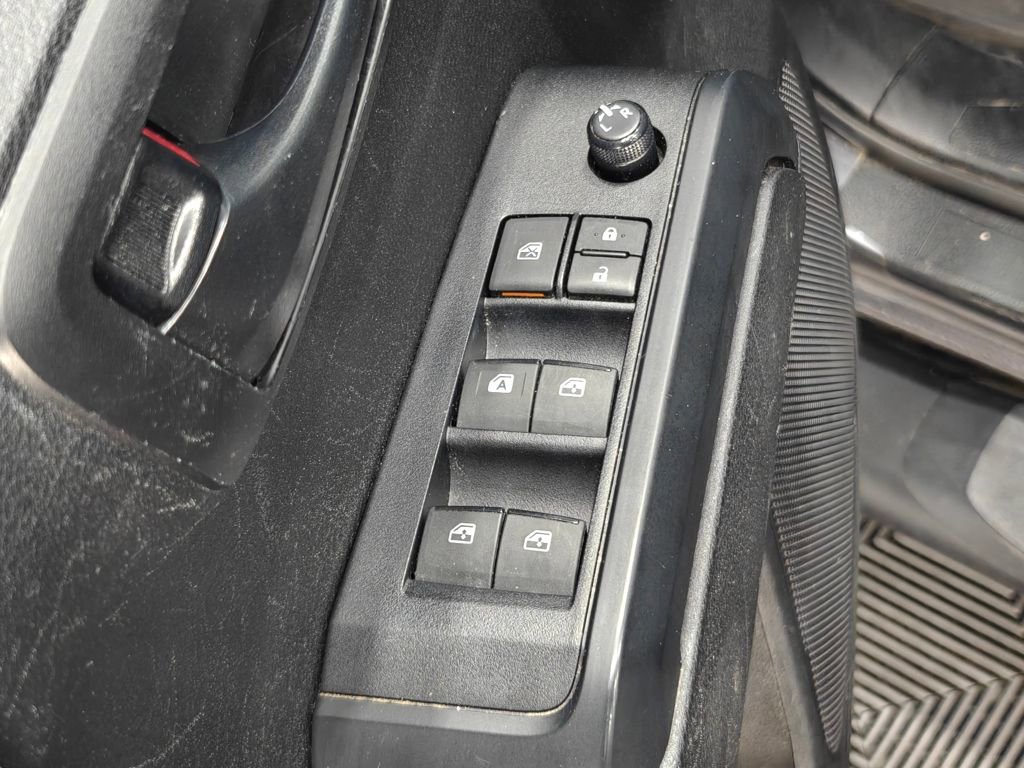 Used 2021 Toyota Tacoma SR image 40