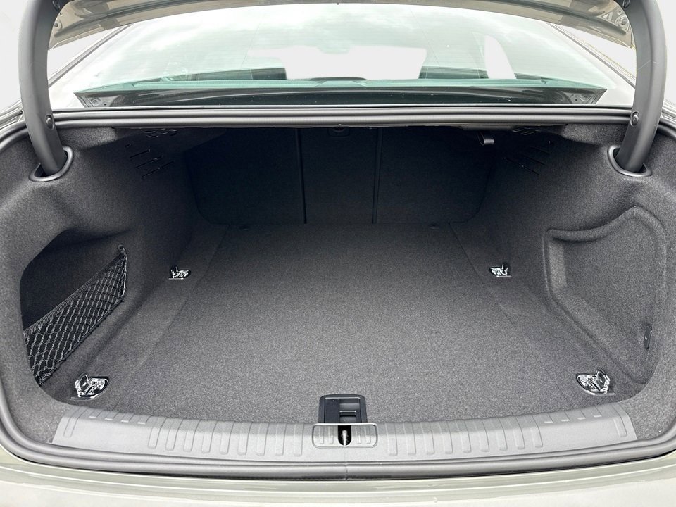 New 2025 Audi A6 Premium Plus image 7