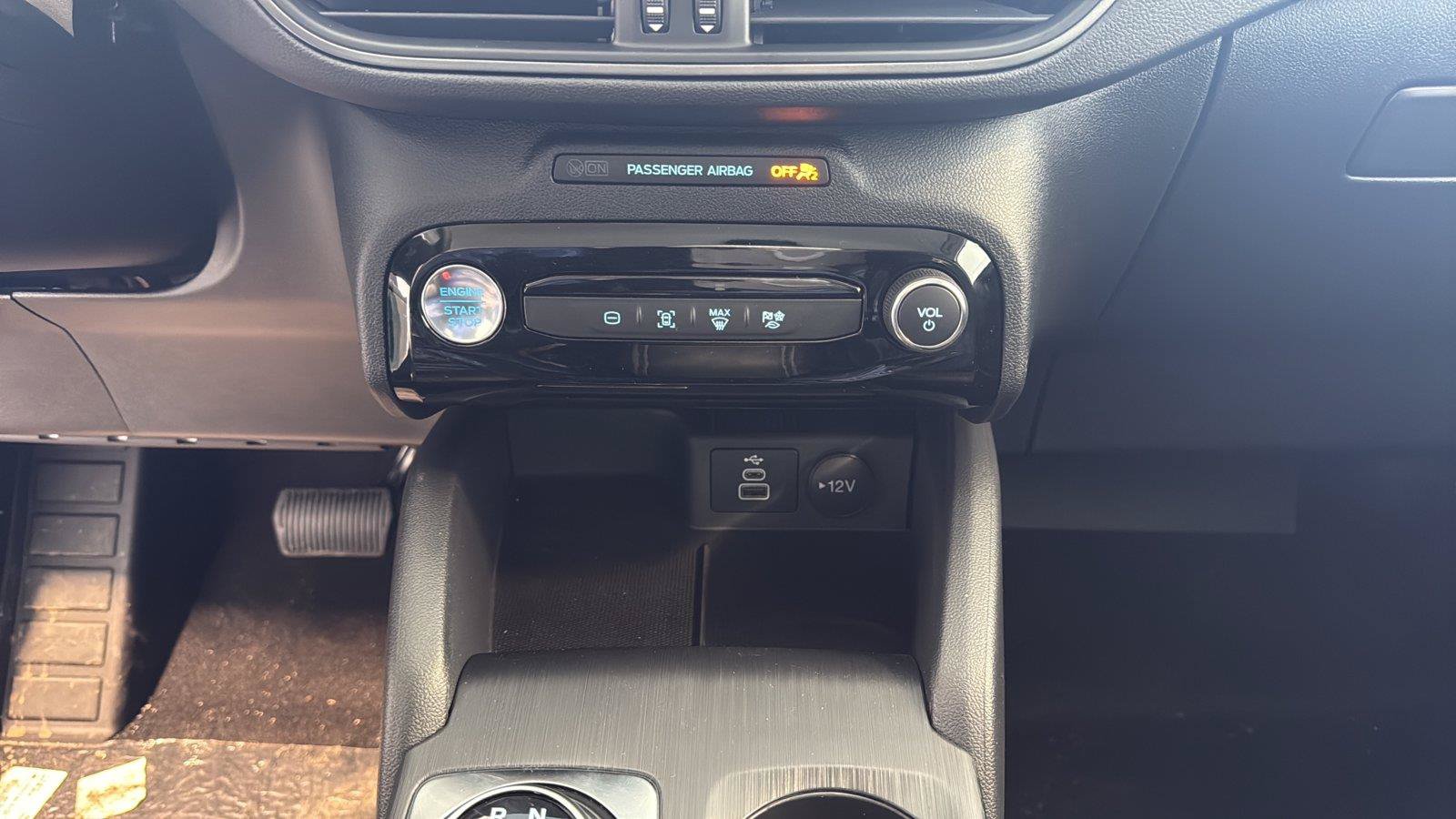 New 2025 Ford Escape SE FWD image 22