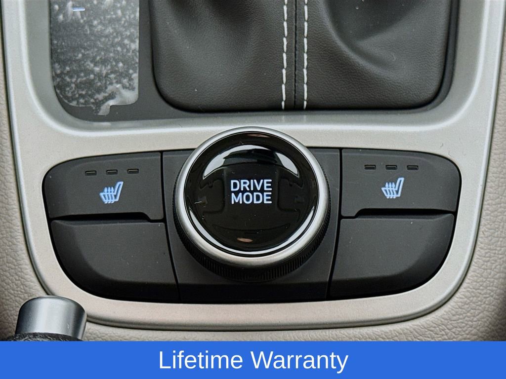 New 2026 Hyundai Venue SEL image 20