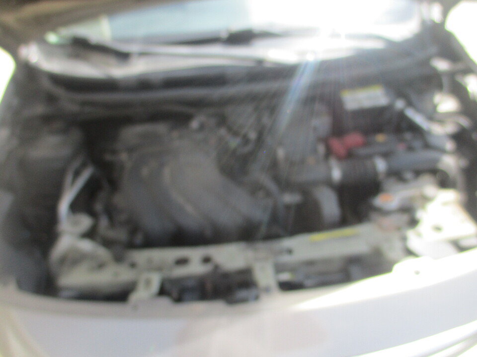 Used 2013 Nissan Versa SV w/ Convenience Pkg FWD image 4