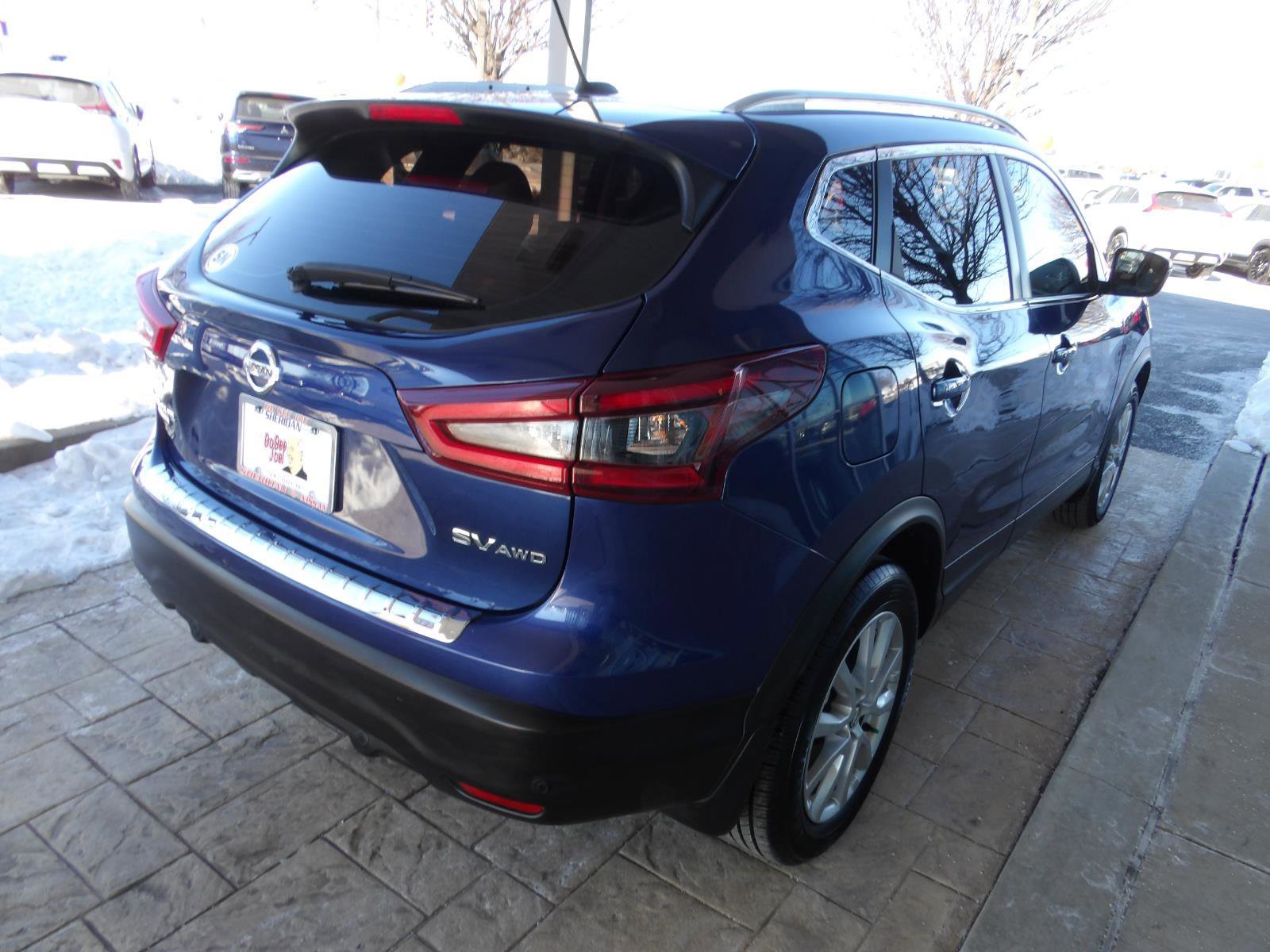 Certified 2022 Nissan Rogue Sport SV image 7