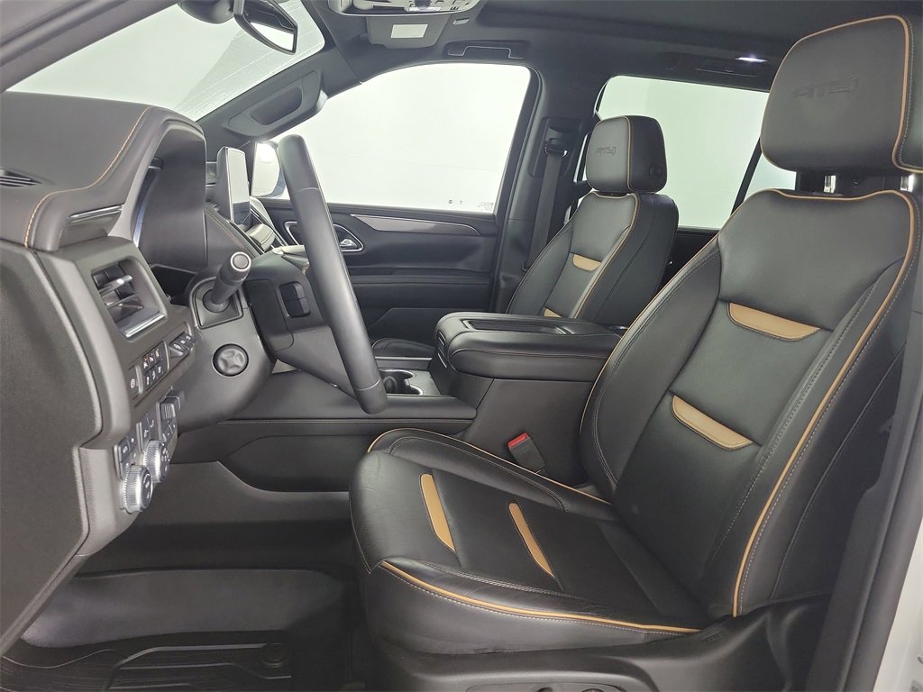 Used 2023 GMC Yukon AT4 w/ AT4 Premium Plus Package image 17