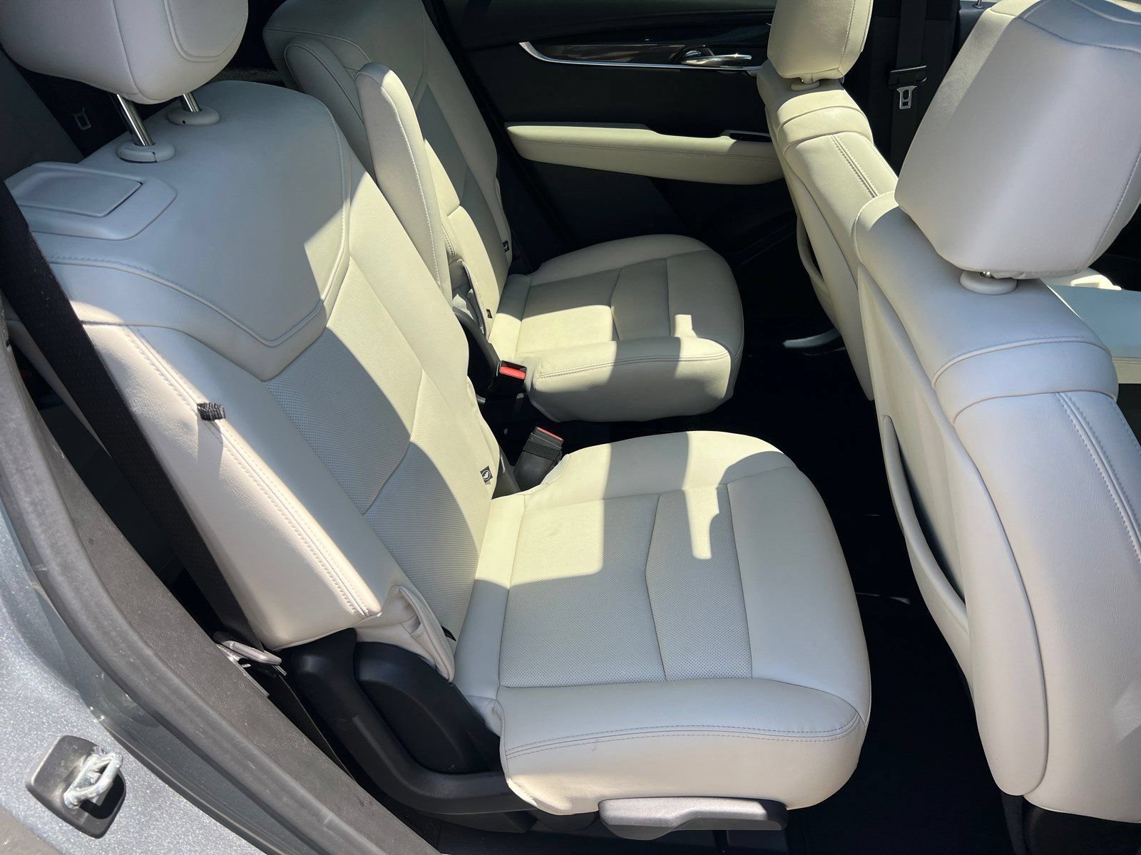 Used 2023 Cadillac XT6 Sport w/ Technology Package AWD/4WD image 19