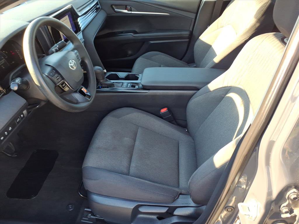 New 2025 Toyota Camry LE FWD image 5