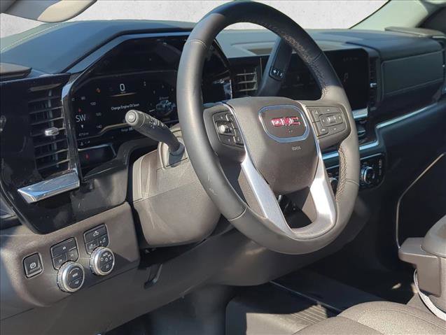Used 2025 GMC Sierra 2500 SLE w/ SLE Value Package; image 9