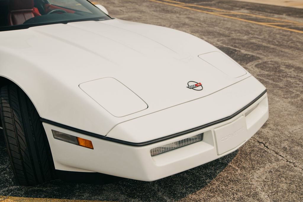Used 1990 Chevrolet Corvette Convertible image 4