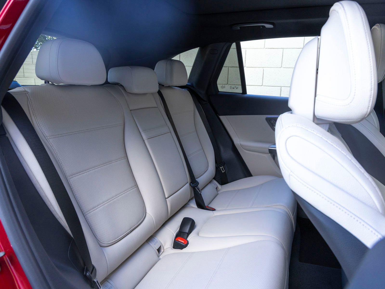 New 2026 Mercedes-Benz GLC 300 image 24