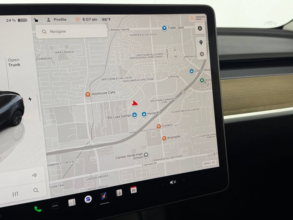 Used 2025 Tesla Model Y Long Range RWD image 17