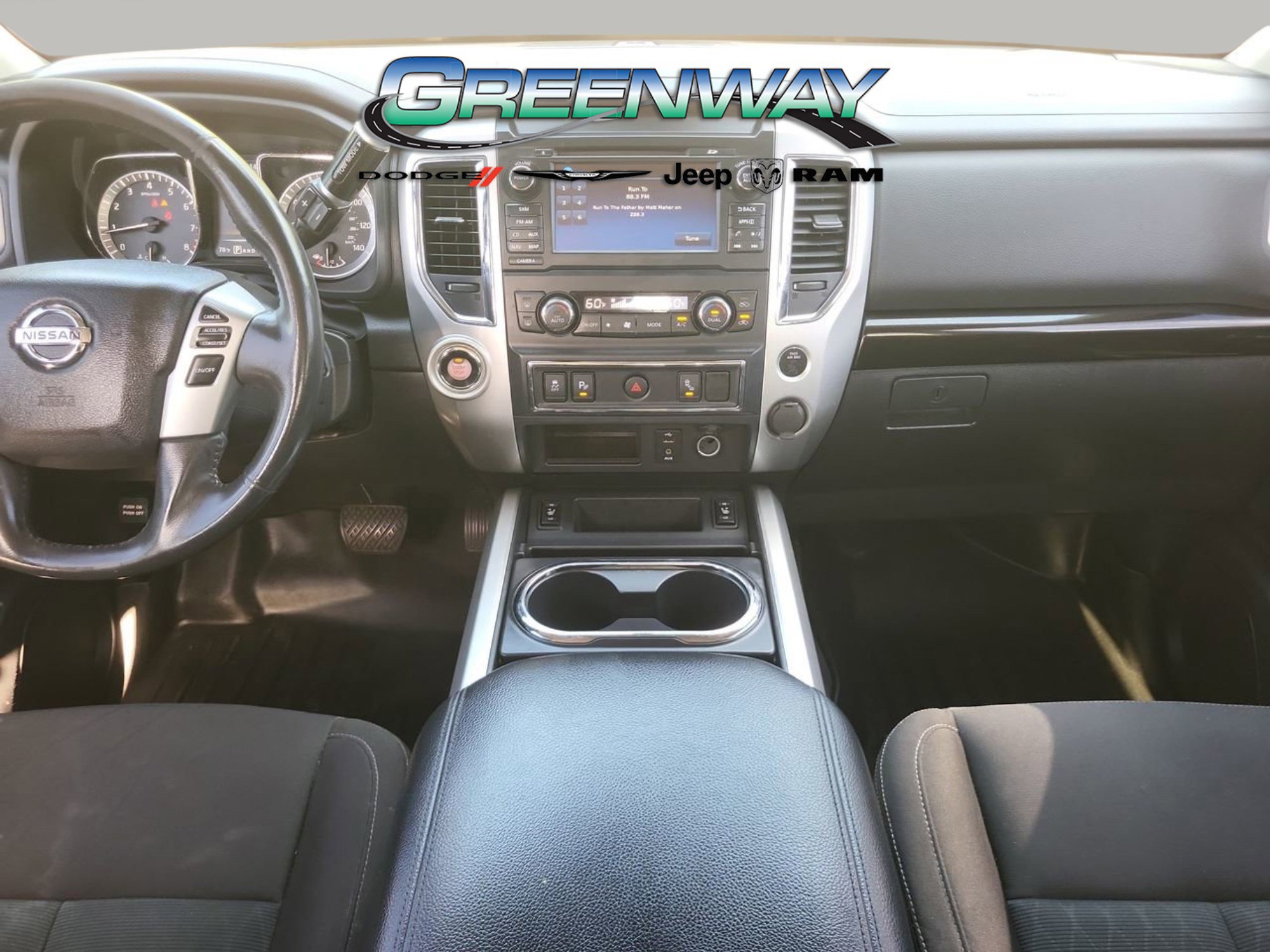 Used 2017 Nissan Titan SV RWD image 13