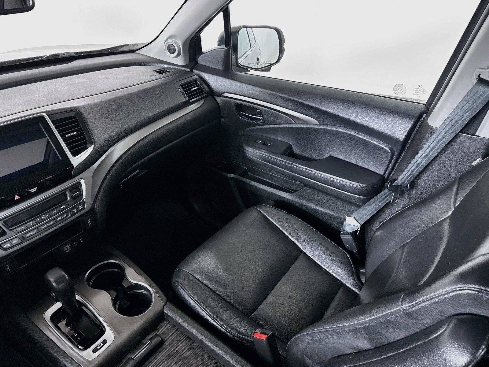 Used 2017 Honda Pilot EX-L image 25