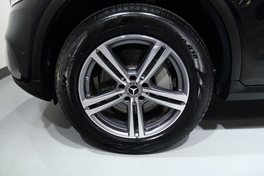 Certified 2022 Mercedes-Benz GLC 300 image 17