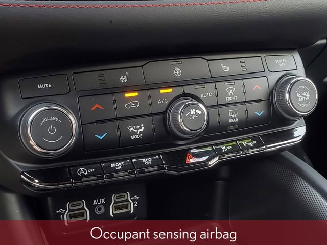 Used 2025 Dodge Durango GT w/ Blacktop Package AWD/4WD image 28