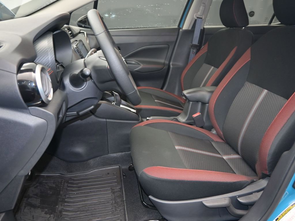 Certified 2025 Nissan Versa SR w/ Electronics Package image 15