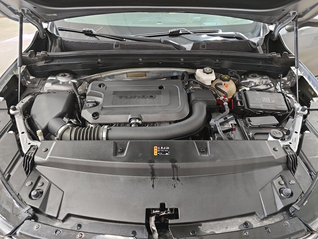 Used 2023 Buick Envision Preferred AWD/4WD image 30
