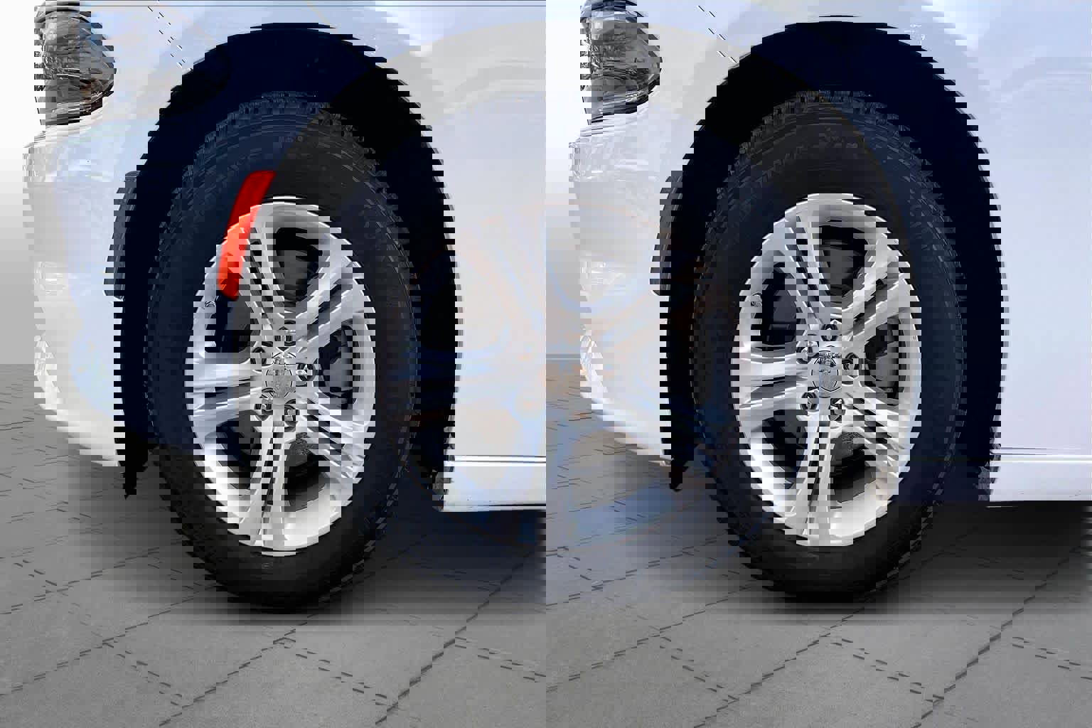 Used 2023 Dodge Charger SXT image 10