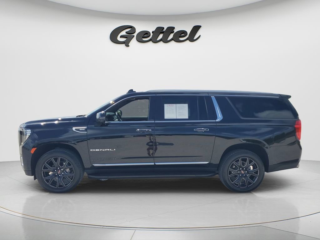 Used 2024 GMC Yukon XL Denali w/ Advanced Technology Package image 7