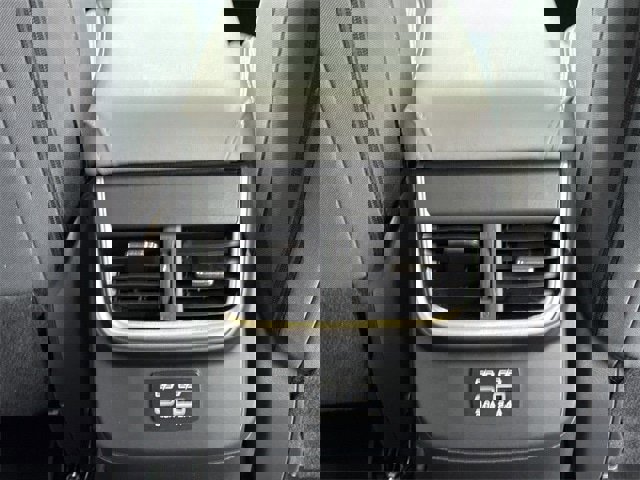 Used 2025 Subaru Outback Premium image 23