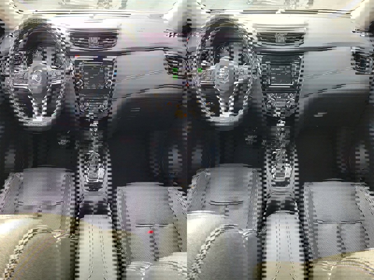 Used 2020 Nissan Rogue SL w/ Premium Package image 13