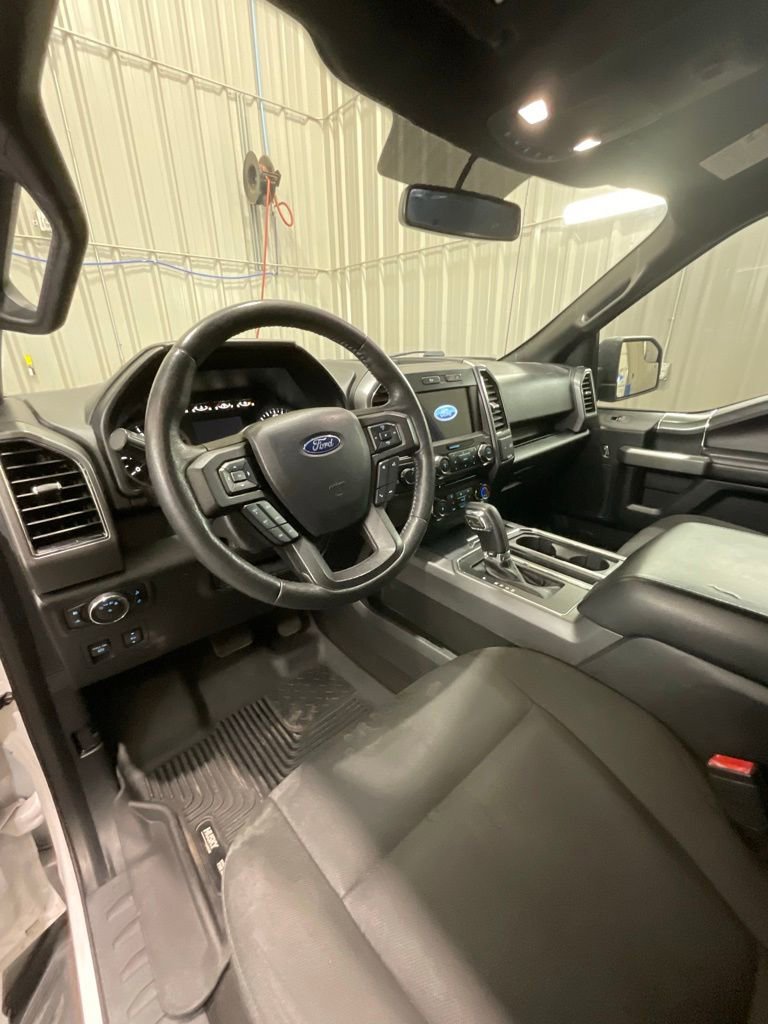 Used 2018 Ford F150 XLT w/ Equipment Group 302A Luxury image 9