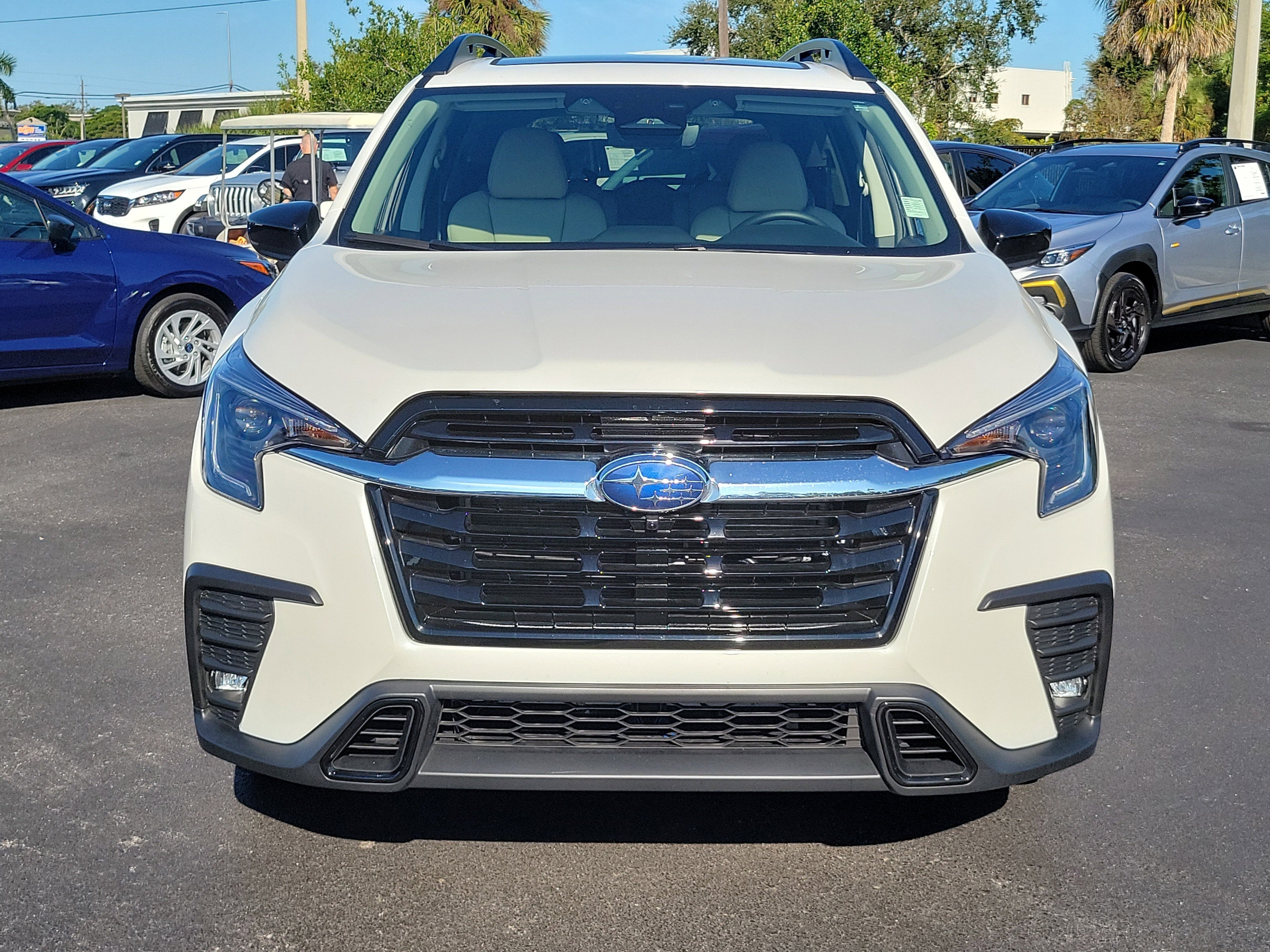 Certified 2025 Subaru Ascent Limited image 8