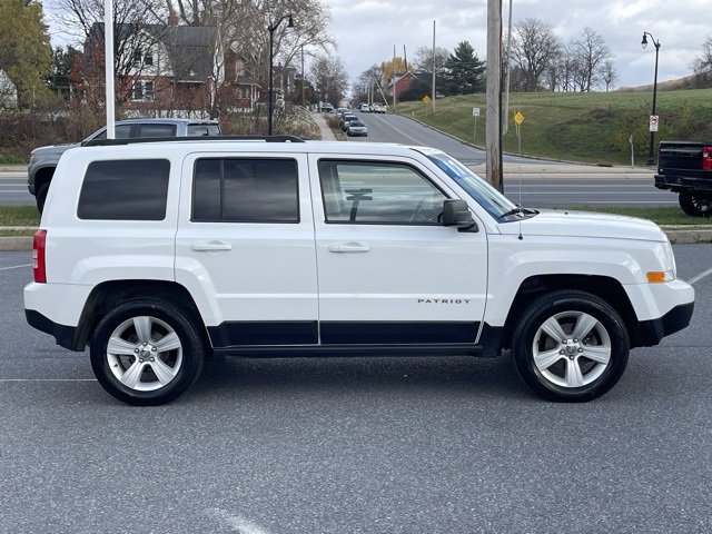 Used 2017 Jeep Patriot Latitude image 16