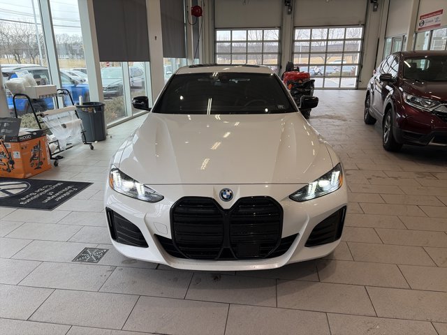 Certified 2025 BMW i4 xDrive40i w/ M Sport Package image 2