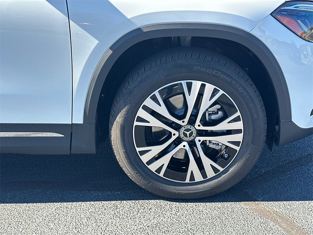 Certified 2026 Mercedes-Benz GLA 250 4MATIC image 13