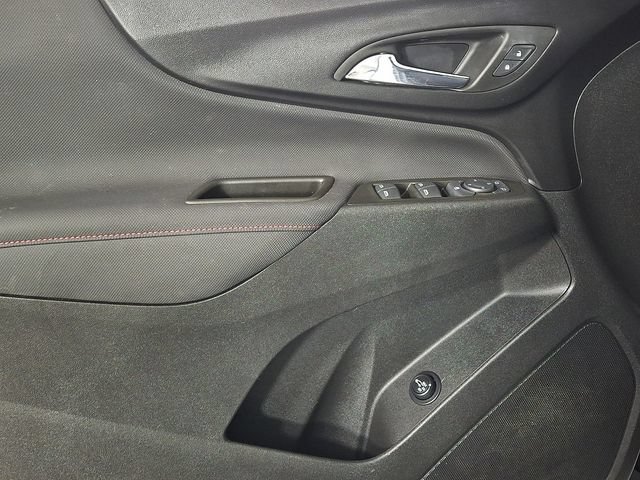 Used 2023 Chevrolet Equinox RS AWD/4WD image 15