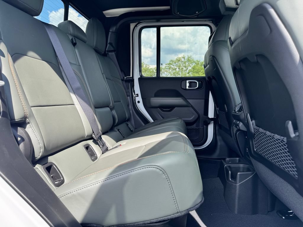 New 2026 Jeep Gladiator Mojave AWD/4WD image 14