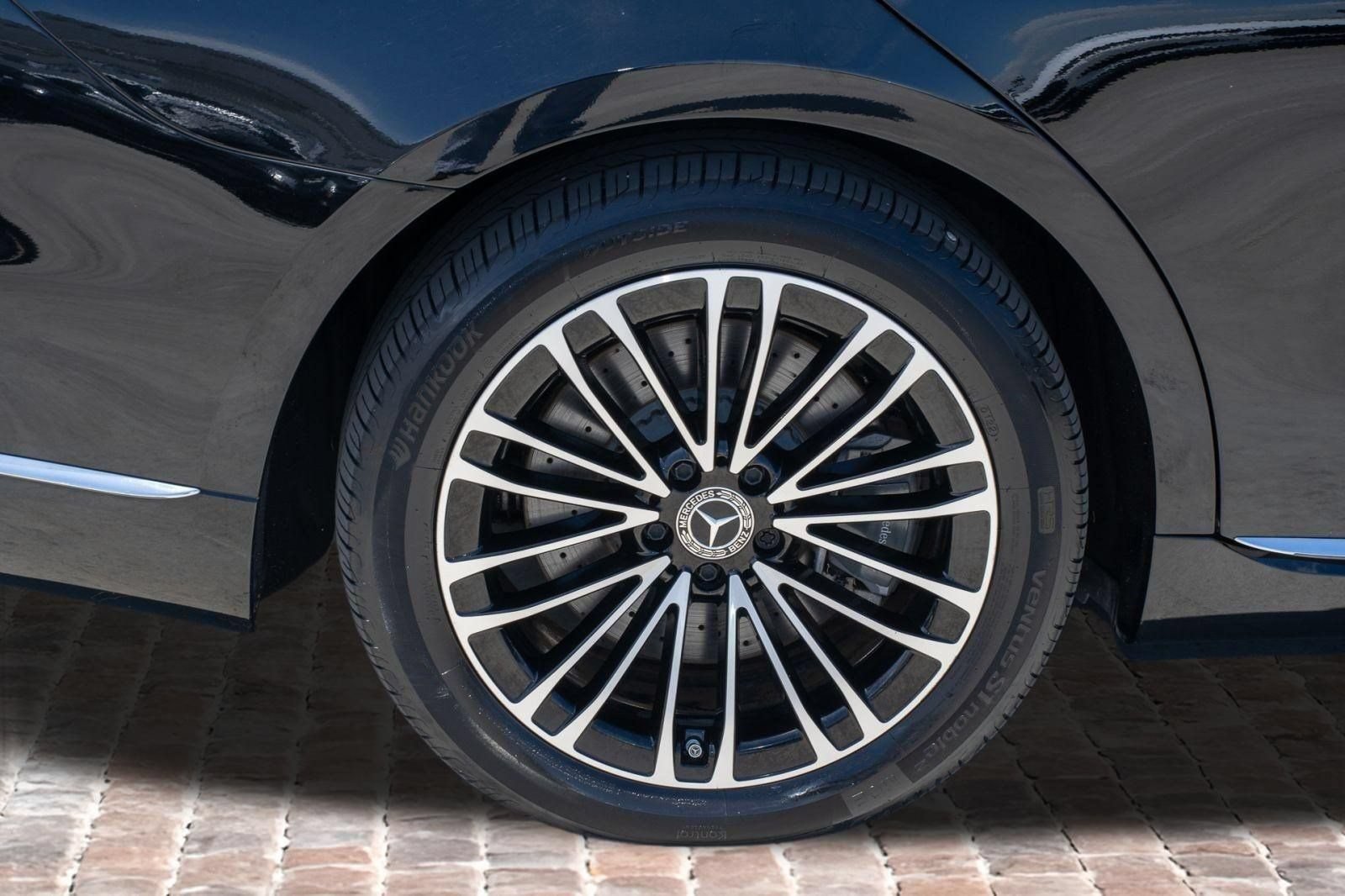 Used 2022 Mercedes-Benz S 500 4MATIC image 40