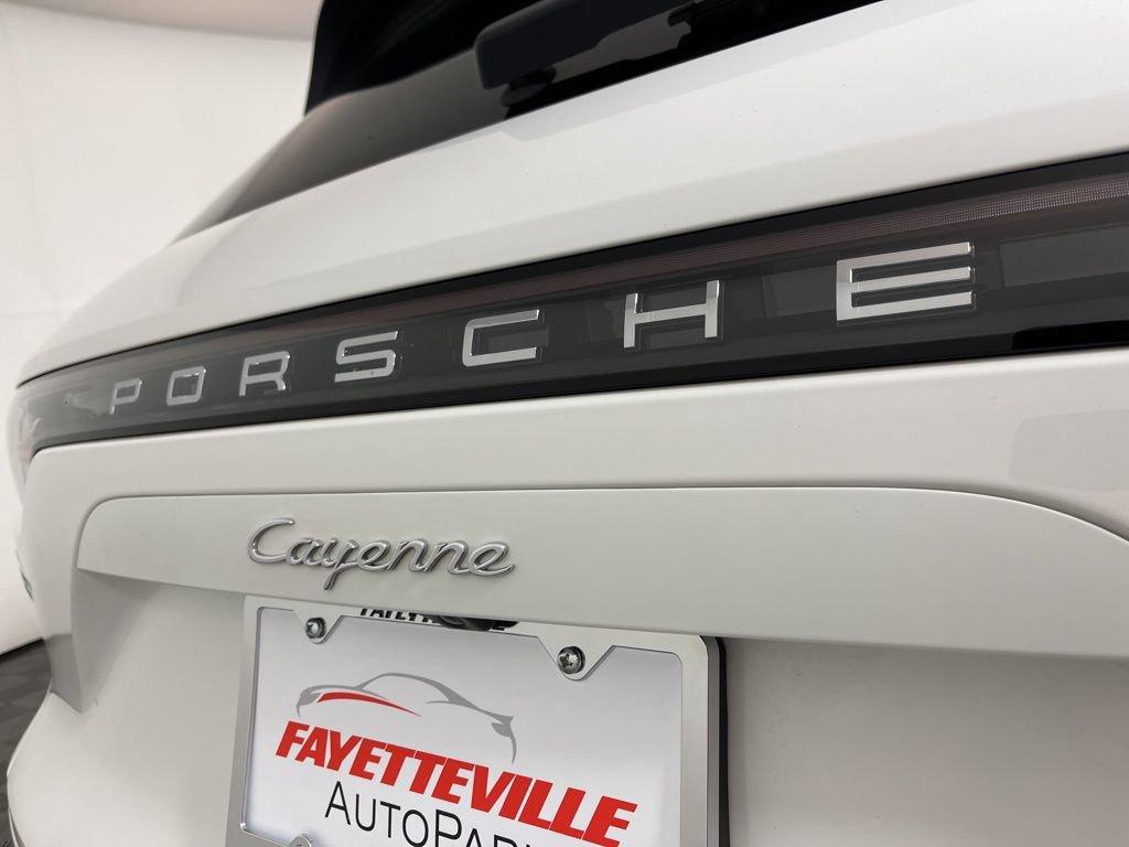 Used 2019 Porsche Cayenne image 3