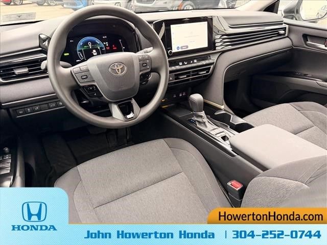 Used 2026 Toyota Camry LE FWD image 10