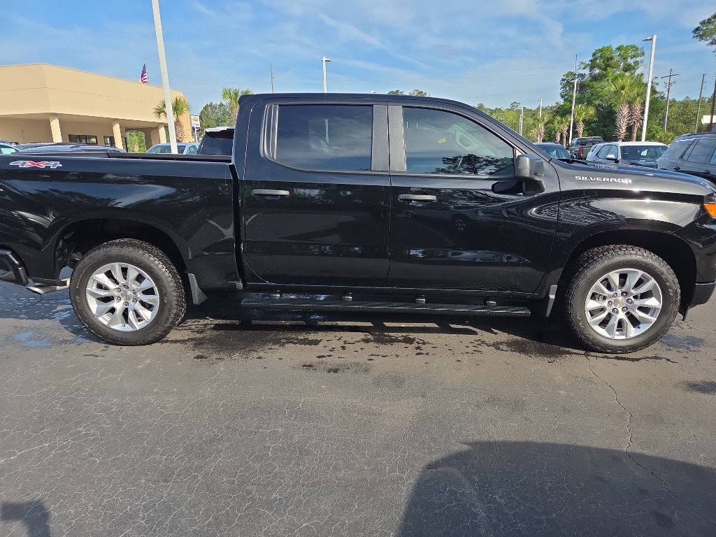 Used 2026 Chevrolet Silverado 1500 Custom image 7