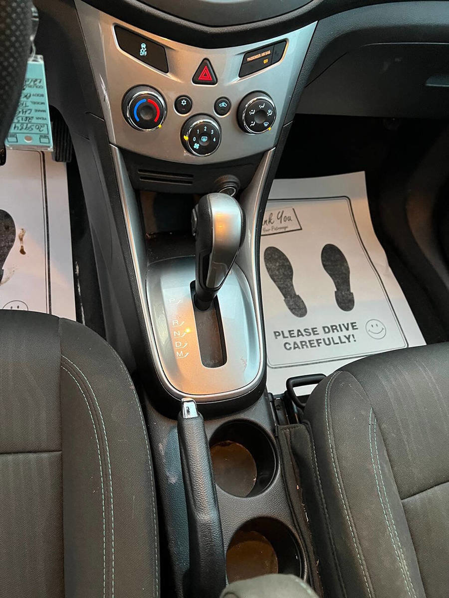 Used 2015 Chevrolet Trax LT image 24