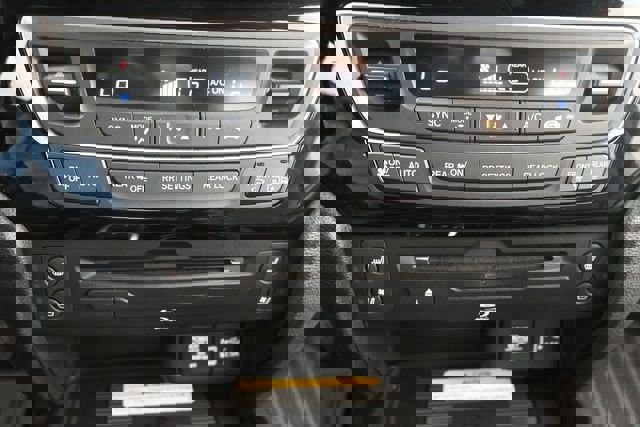 Used 2022 Honda Pilot Black Edition image 11