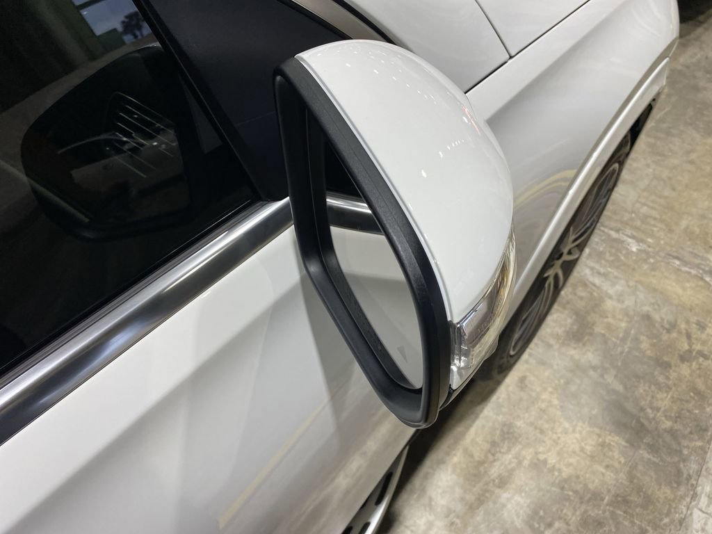 Certified 2025 Mercedes-Benz GLE 450e 4MATIC image 23