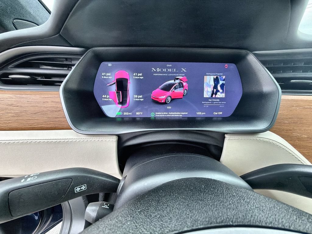 Used 2020 Tesla Model X Performance AWD/4WD image 26