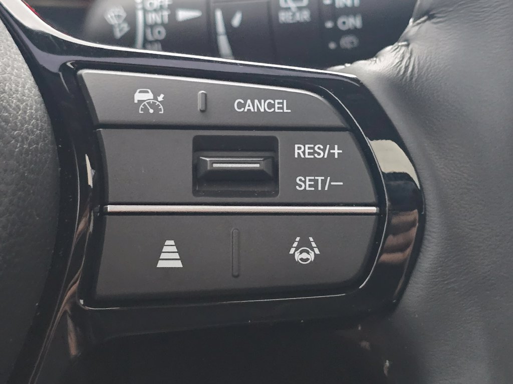 Certified 2026 Honda HR-V EX-L image 32