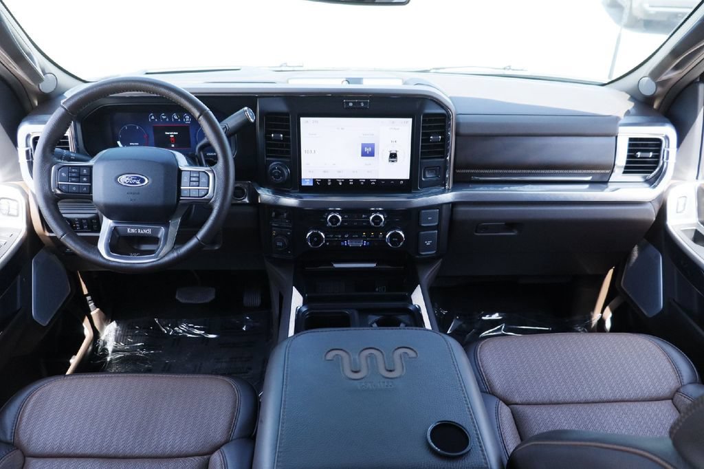 Used 2025 Ford F450 King Ranch w/ Chrome Package AWD/4WD image 18