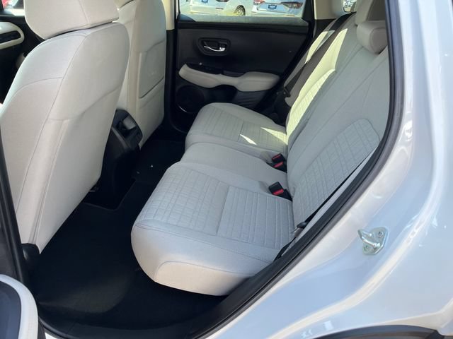 Certified 2025 Honda HR-V LX image 6
