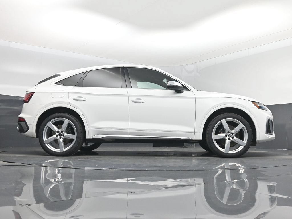 Used 2022 Audi SQ5 Premium Plus w/ Premium Plus Package AWD/4WD image 16
