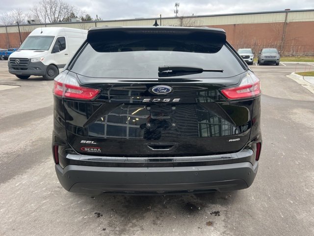 Used 2023 Ford Edge SEL w/ Sport Appearance Package image 6