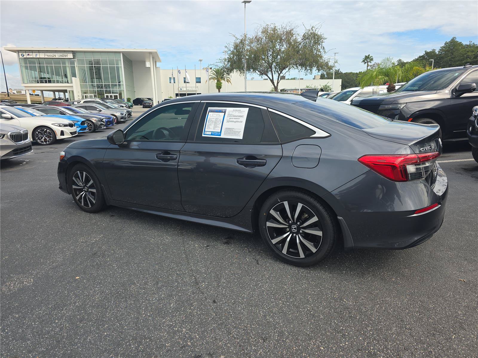 Used 2022 Honda Civic EX image 4
