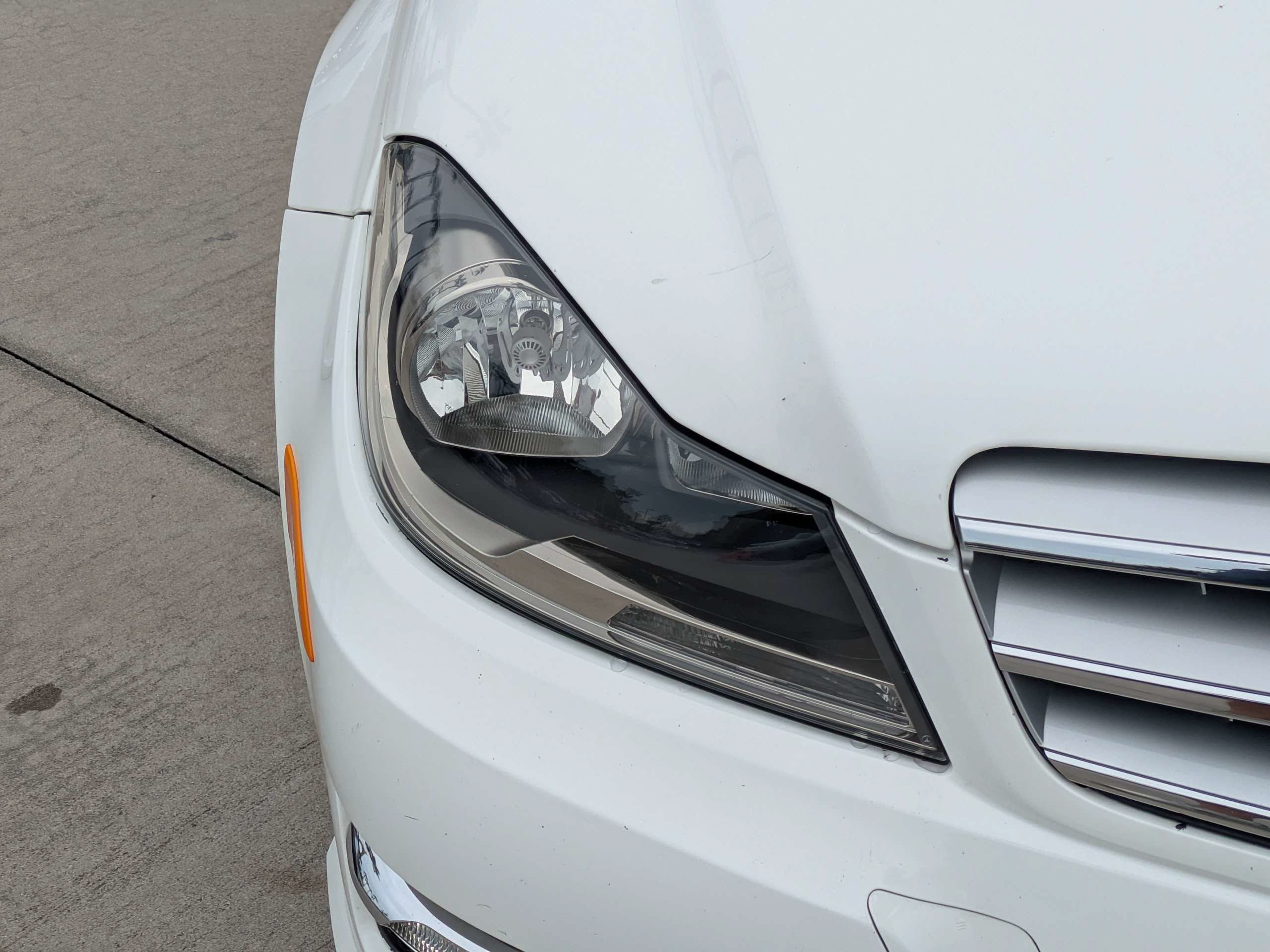 Used 2013 Mercedes-Benz C 250 Sedan image 7