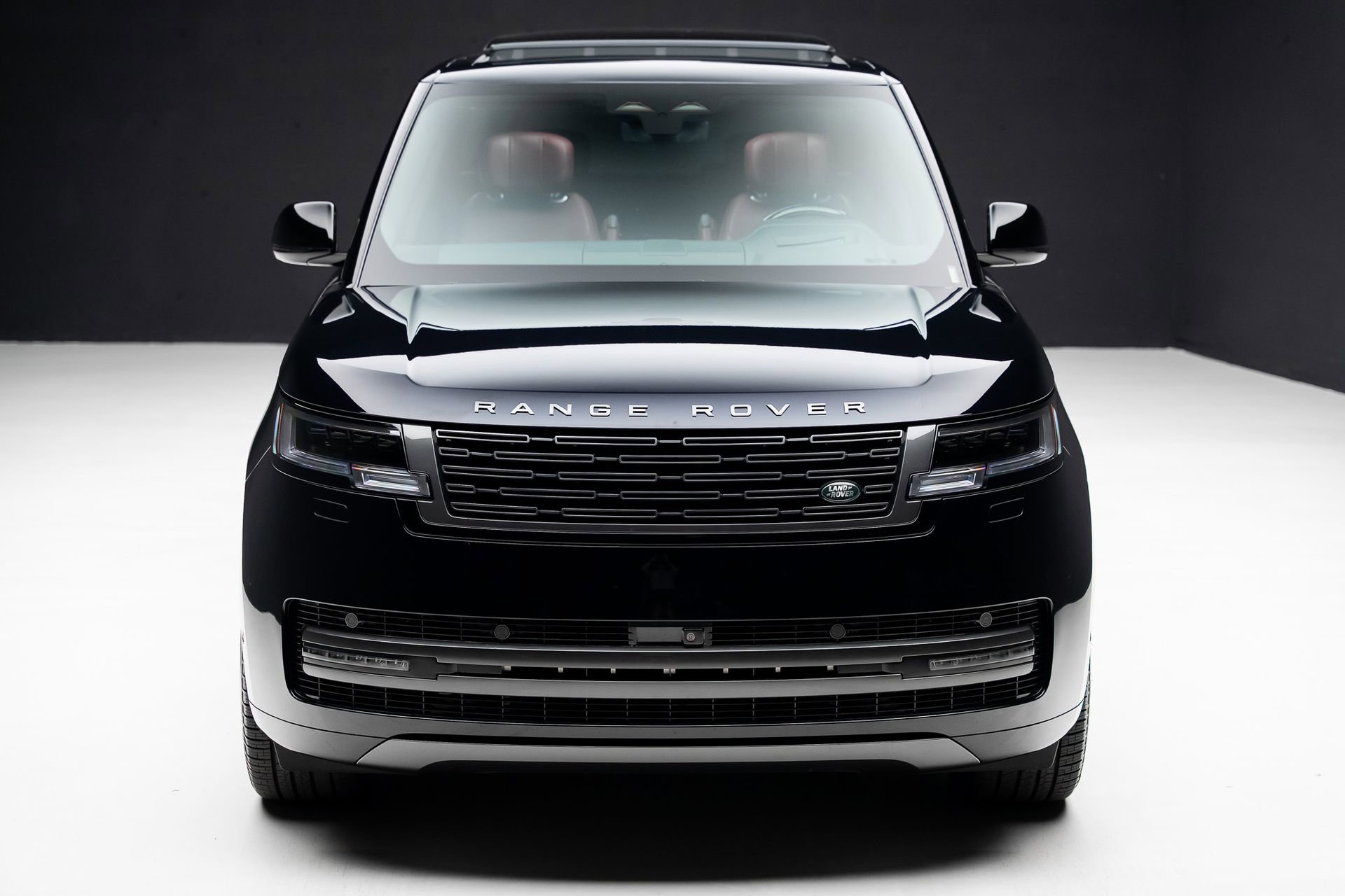Used 2024 Land Rover Range Rover Long Wheelbase Autobiography AWD/4WD image 6