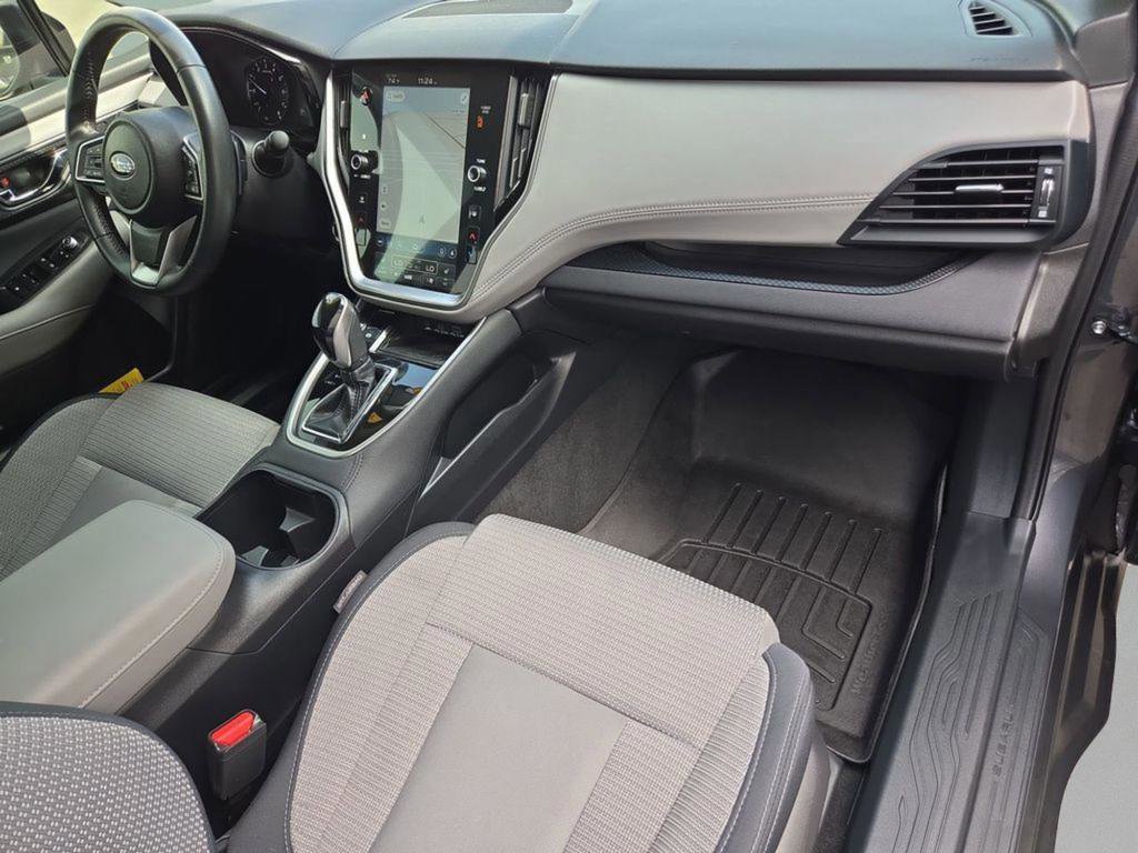 Used 2024 Subaru Outback Premium image 29