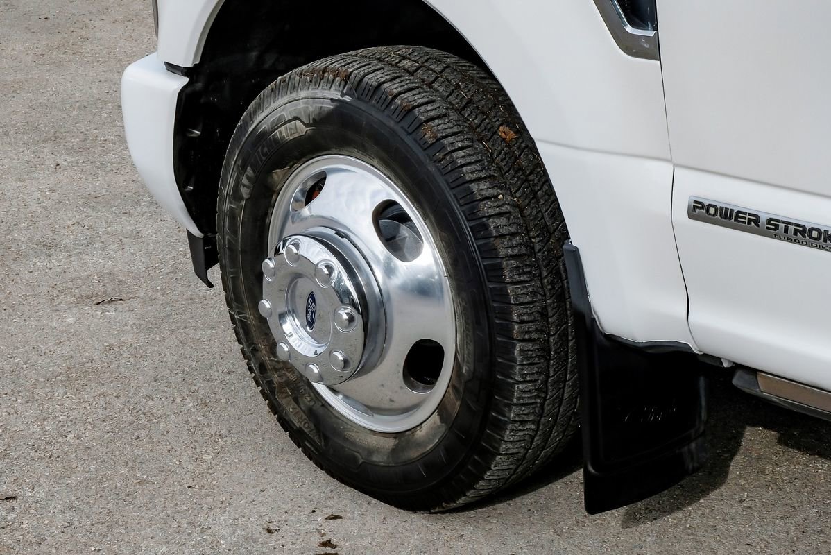 Used 2018 Ford F350 Platinum w/ Platinum Ultimate Package image 62